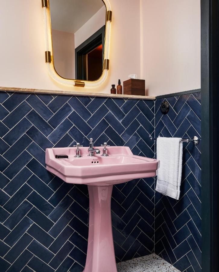 The Hoxton, Brussels Hotel Saint-Josse-ten-Noode Екстериор снимка