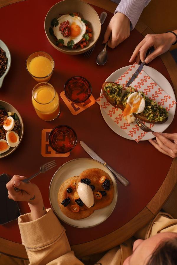 The Hoxton, Brussels Hotel Saint-Josse-ten-Noode Екстериор снимка